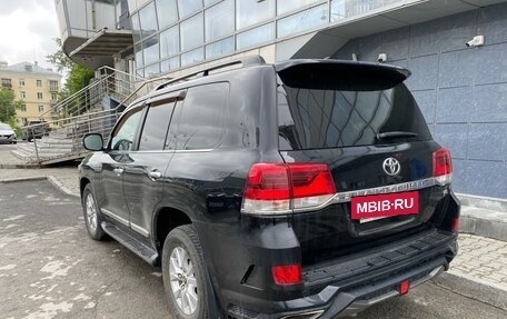 Toyota Land Cruiser 200, 2016 год, 6 399 000 рублей, 6 фотография