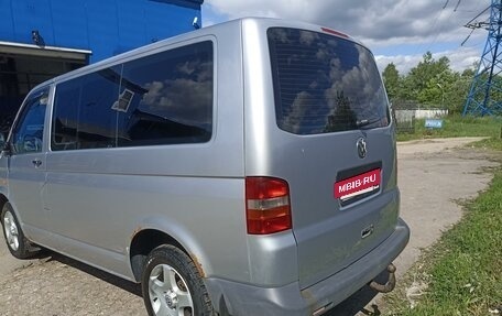 Volkswagen Transporter T5 рестайлинг, 2006 год, 1 270 000 рублей, 4 фотография