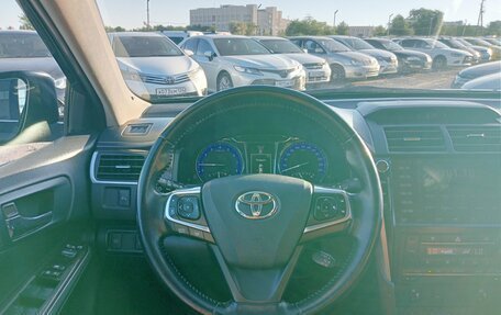 Toyota Camry, 2016 год, 2 490 000 рублей, 7 фотография
