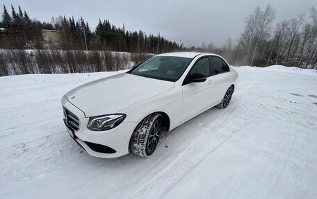 Mercedes-Benz E-Класс, 2017 год, 3 500 000 рублей, 1 фотография