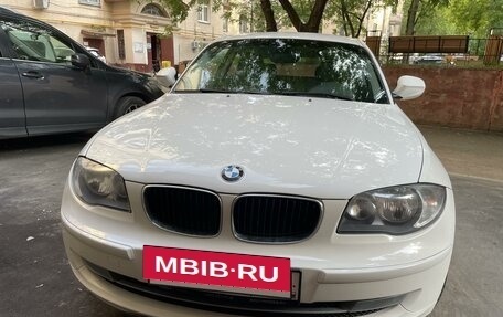 BMW 1 серия, 2011 год, 955 000 рублей, 5 фотография