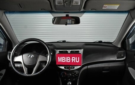 Hyundai Solaris II рестайлинг, 2011 год, 999 995 рублей, 6 фотография