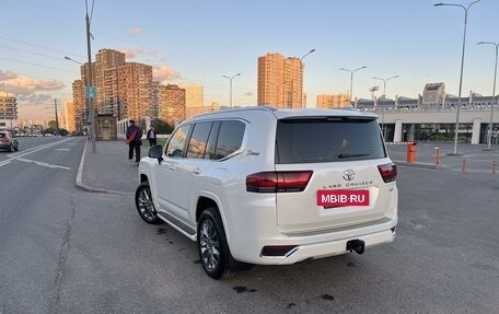 Toyota Land Cruiser, 2022 год, 12 300 000 рублей, 3 фотография