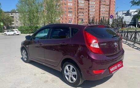 Hyundai Solaris II рестайлинг, 2012 год, 895 000 рублей, 4 фотография