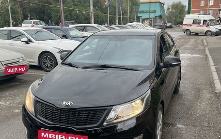 KIA Rio III рестайлинг, 2014 год, 900 000 рублей, 3 фотография