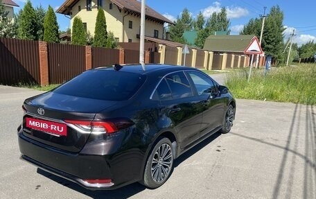 Toyota Corolla, 2019 год, 2 450 000 рублей, 3 фотография