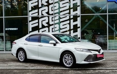 Toyota Camry, 2018 год, 3 099 000 рублей, 1 фотография