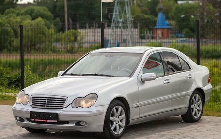 Mercedes-Benz C-Класс, 2000 год, 495 000 рублей, 1 фотография