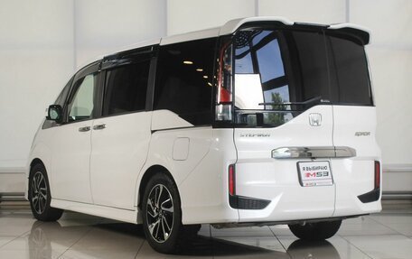 Honda Stepwgn IV, 2015 год, 2 189 995 рублей, 6 фотография