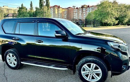 Toyota Land Cruiser Prado 150 рестайлинг 2, 2014 год, 3 540 000 рублей, 11 фотография