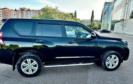 Toyota Land Cruiser Prado 150 рестайлинг 2, 2014 год, 3 540 000 рублей, 10 фотография