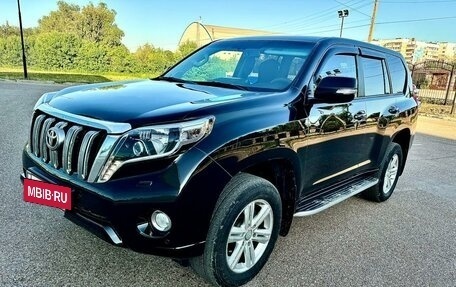 Toyota Land Cruiser Prado 150 рестайлинг 2, 2014 год, 3 540 000 рублей, 7 фотография