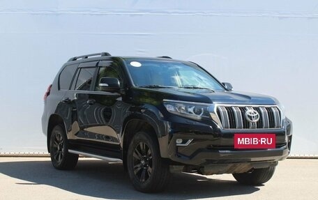 Toyota Land Cruiser Prado 150 рестайлинг 2, 2017 год, 4 199 000 рублей, 3 фотография