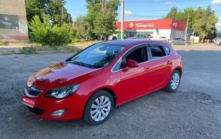 Opel Astra J, 2012 год, 850 000 рублей, 1 фотография