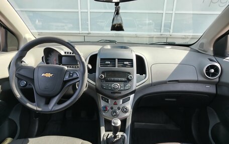 Chevrolet Aveo III, 2015 год, 784 000 рублей, 7 фотография