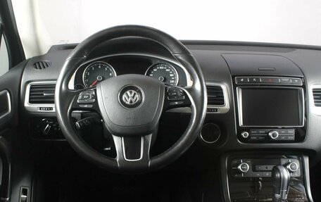 Volkswagen Touareg III, 2015 год, 2 710 999 рублей, 9 фотография