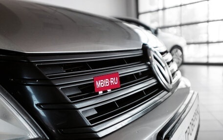 Volkswagen Passat B7, 2011 год, 999 000 рублей, 13 фотография