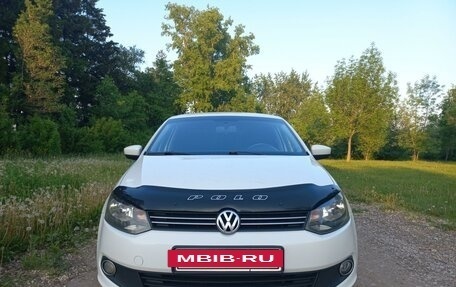 Volkswagen Polo VI (EU Market), 2012 год, 850 000 рублей, 2 фотография