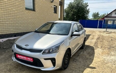 KIA Rio IV, 2018 год, 1 200 000 рублей, 1 фотография