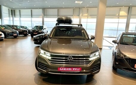 Volkswagen Touareg III, 2021 год, 6 500 000 рублей, 3 фотография