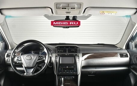 Toyota Camry, 2017 год, 2 710 995 рублей, 8 фотография