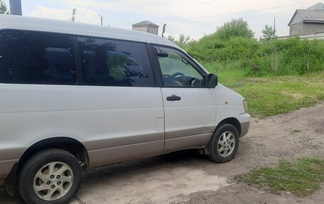 Toyota Lite Ace IV, 2000 год, 595 000 рублей, 4 фотография