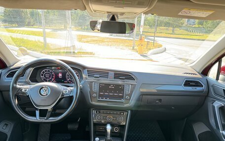 Volkswagen Tiguan II, 2017 год, 2 448 000 рублей, 11 фотография
