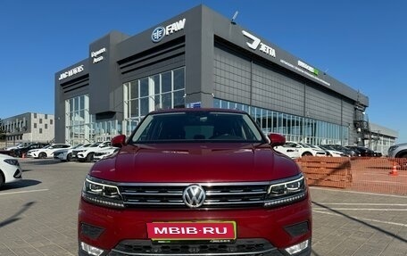 Volkswagen Tiguan II, 2017 год, 2 448 000 рублей, 8 фотография