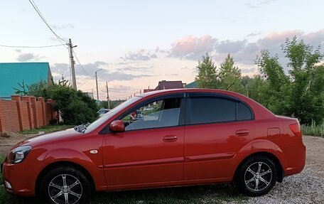 KIA Rio II, 2011 год, 745 000 рублей, 2 фотография