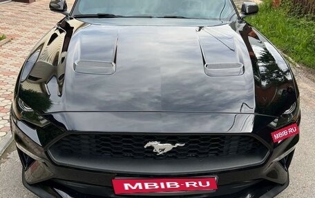 Ford Mustang VI рестайлинг, 2019 год, 4 000 000 рублей, 9 фотография