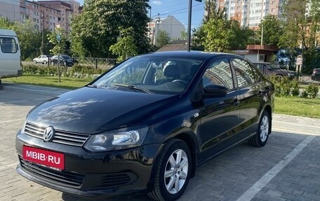 Volkswagen Polo VI (EU Market), 2011 год, 650 000 рублей, 1 фотография