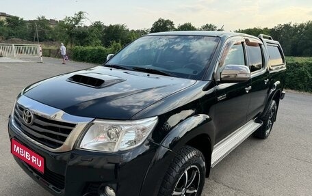 Toyota Hilux VII, 2013 год, 2 700 000 рублей, 1 фотография