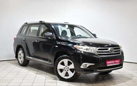 Toyota Highlander III, 2010 год, 1 898 000 рублей, 1 фотография