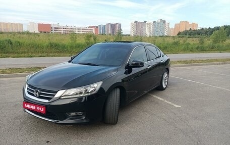 Honda Accord IX рестайлинг, 2013 год, 1 600 000 рублей, 1 фотография