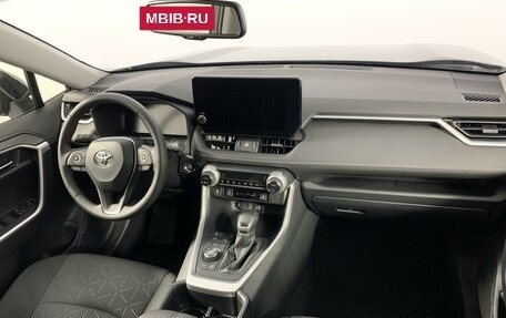 Toyota RAV4, 2023 год, 5 500 000 рублей, 11 фотография