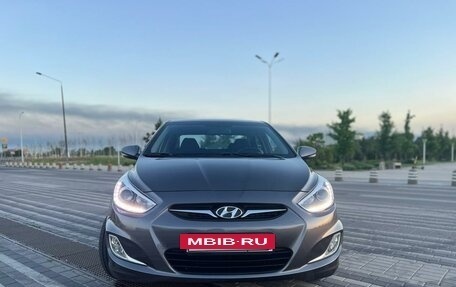 Hyundai Solaris II рестайлинг, 2013 год, 1 270 000 рублей, 3 фотография