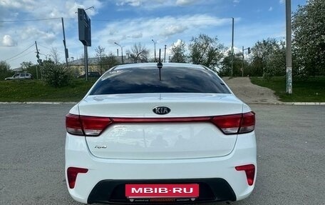 KIA Rio IV, 2018 год, 1 650 000 рублей, 3 фотография