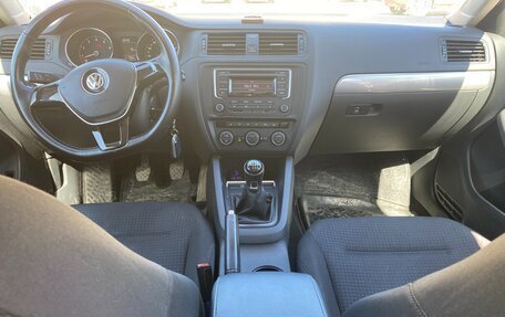Volkswagen Jetta VI, 2015 год, 1 370 000 рублей, 9 фотография