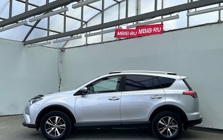 Toyota RAV4, 2018 год, 2 550 000 рублей, 9 фотография