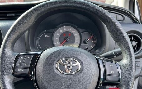 Toyota Vitz, 2019 год, 1 055 000 рублей, 9 фотография