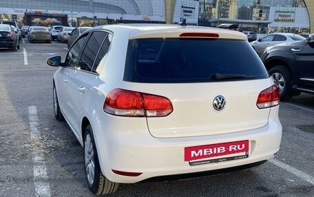 Volkswagen Golf VI, 2011 год, 880 000 рублей, 3 фотография