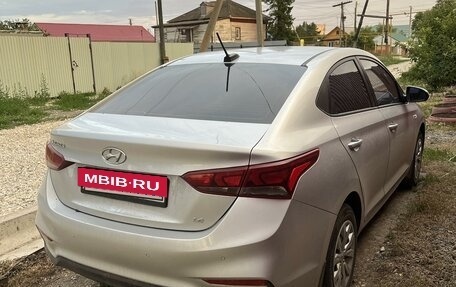 Hyundai Solaris II рестайлинг, 2017 год, 1 150 000 рублей, 3 фотография