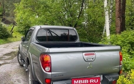 Mitsubishi L200 IV рестайлинг, 2015 год, 2 000 000 рублей, 3 фотография