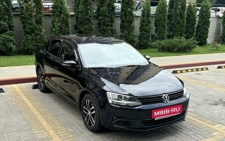 Volkswagen Jetta VI, 2013 год, 1 199 000 рублей, 3 фотография