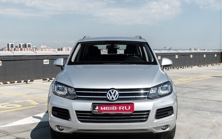Volkswagen Touareg III, 2013 год, 3 249 000 рублей, 2 фотография
