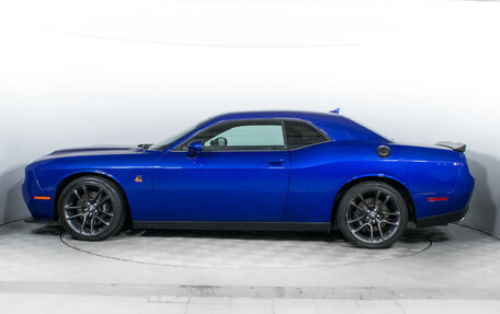 Dodge Challenger III рестайлинг 2, 2021 год, 5 399 000 рублей, 8 фотография