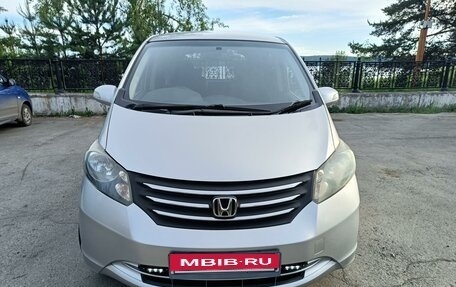 Honda Freed I, 2011 год, 1 319 000 рублей, 2 фотография