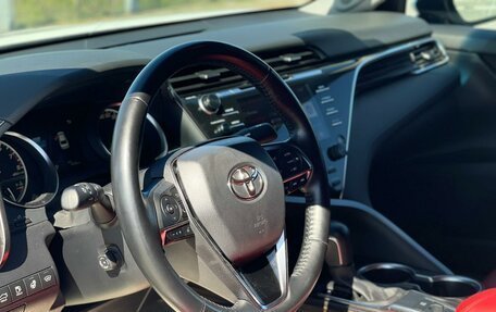 Toyota Camry, 2019 год, 3 184 000 рублей, 14 фотография