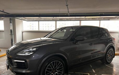 Porsche Cayenne III, 2019 год, 10 490 000 рублей, 3 фотография