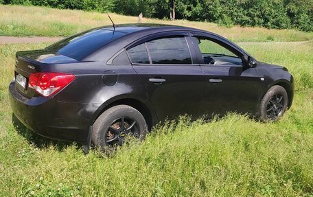 Chevrolet Cruze II, 2010 год, 760 000 рублей, 4 фотография